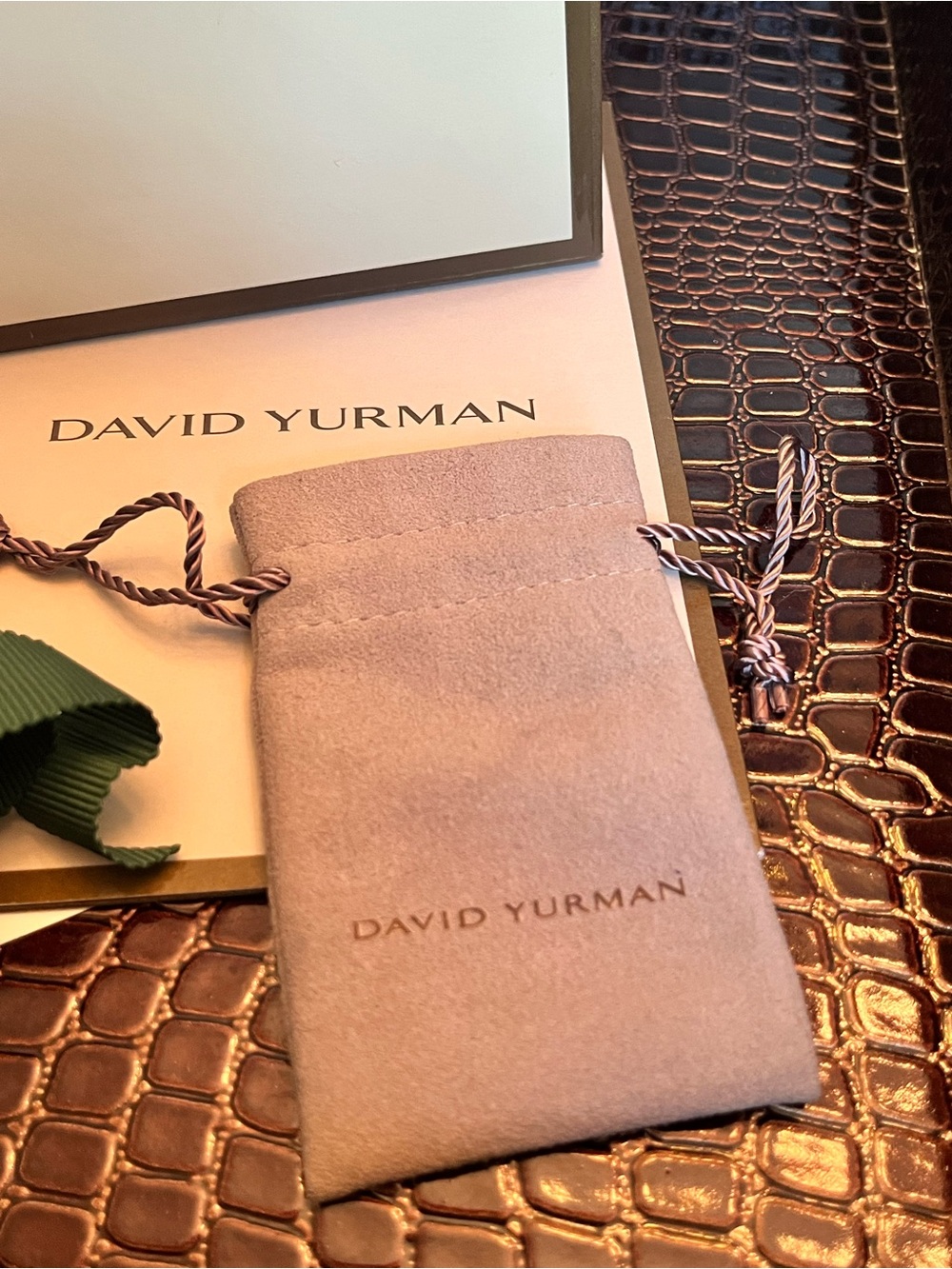 David Yurman Bag, Pouch, Ribbon, Envelope, & Card for Luxury Gifting or Storage - Picture 3 of 15